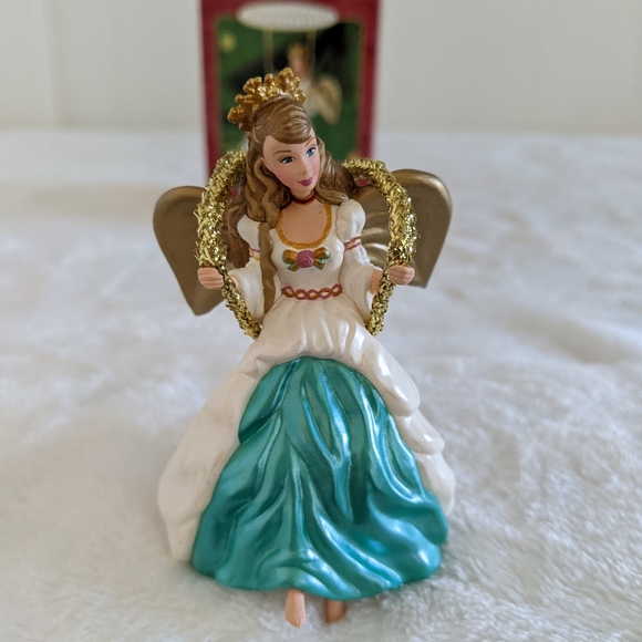 Barbie "Angel of Joy" Hallmark Keepsake Ornament - Picture 2 of 5